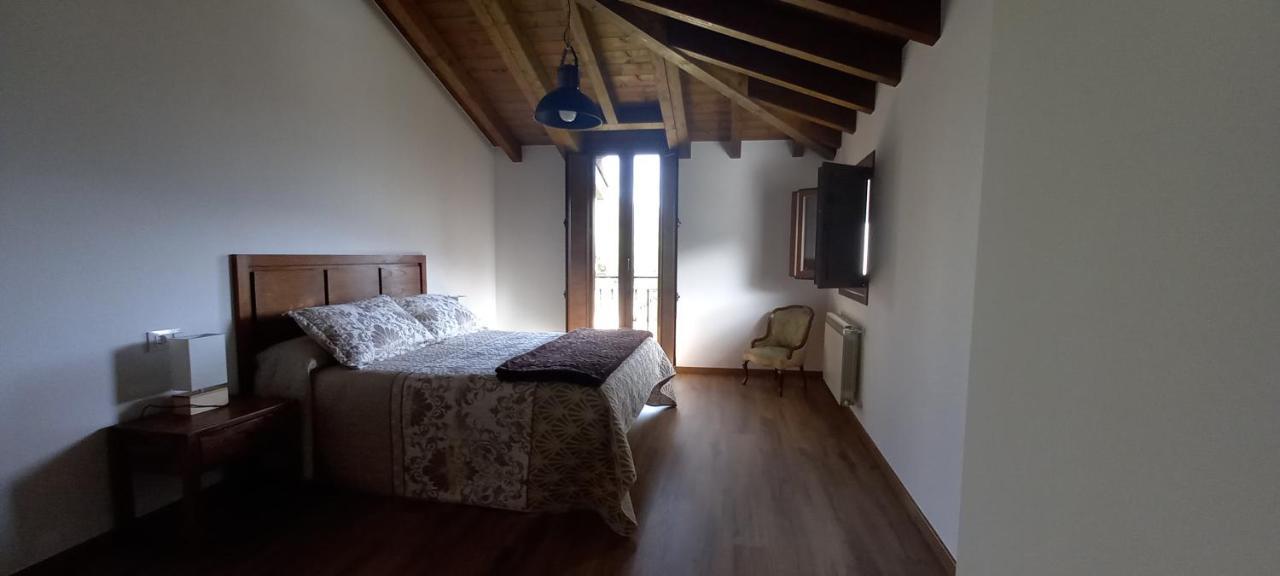 شقة Casa Vacacional La Belluga Canales  المظهر الخارجي الصورة